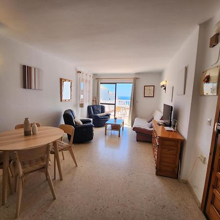 R838 Capistrano Playa 213 Apartman Nerja Kültér fotó