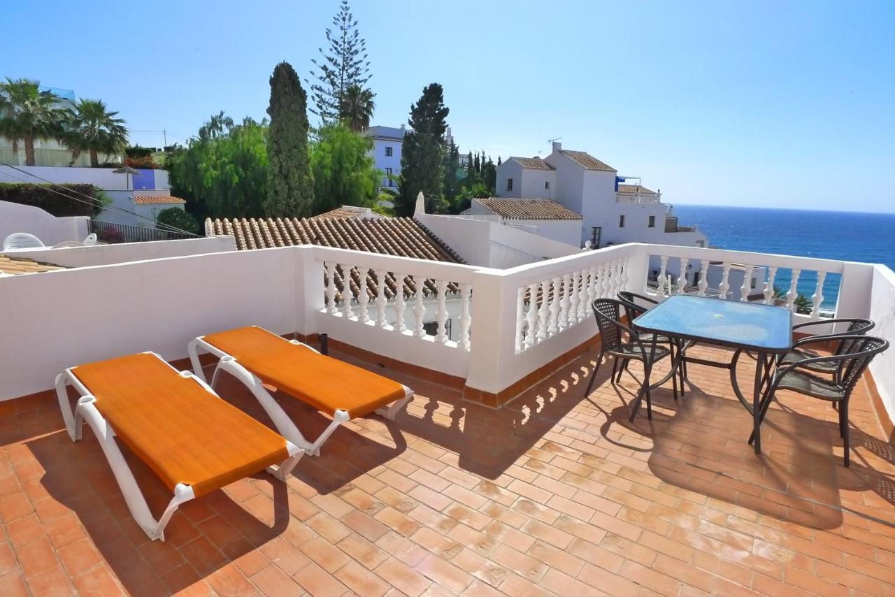 R838 Capistrano Playa 213 Apartman Nerja Kültér fotó